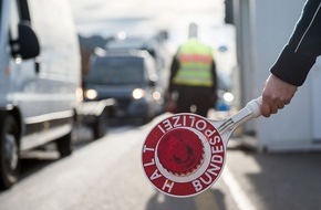 Bundespolizeidirektion München: Bundespolizeidirektion München: Viel zu tun bei Grenzkontrollen in Lindau/ Bundespolizei greift 12 Migranten auf