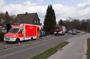Feuerwehr Iserlohn: FW-MK: Person unter Gebäudeteil eingeklemmt