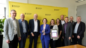 buildingSMART: BIM@school erhält Sonderpreis beim BIM Champions Wettbewerb 2025 von buildingSMART Deutschland