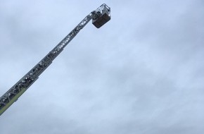 Freiwillige Feuerwehr Lage: FW Lage: Feuer 3 / Wohnungsbrand - 01.11.2020 - 14:01 Uhr