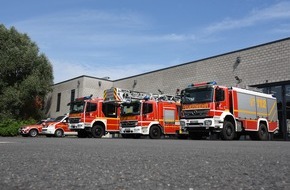 Feuerwehr Dinslaken: FW Dinslaken: Gasgeruch in Tankstelle.