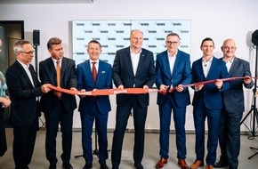 REHAU Industries SE & Co. KG: REHAU Window Solutions investiert und expandiert konsequent – Systemanbieter eröffnet integrierten Showroom in Belgrad