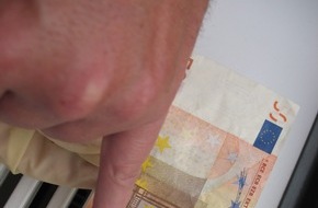 Polizeidirektion Göttingen: POL-GOE: (668/2009) Falsche 50iger im Umlauf - 24 Falsifikate im Stadtgebiet von Göttingen aufgetaucht , Polizei rät zur Vorsicht
