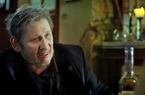 ARTE G.E.I.E.: Hommage an Shane MacGowan: ARTE zeigt Doku "Mein Leben mit den Pogues - Die wilde Karriere des Shane MacGowan" in der ARTE-Mediathek arte.tv und im TV