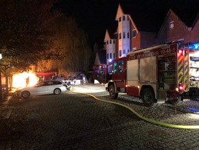POL-STD: Brandserie in der Buxtehuder Innenstadt - Polizei sucht Brandstifter und Zeugen