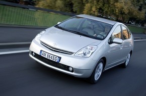 Toyota AG: La "Voiture de l'année 2005": le modèle de classe moyenne le plus propre du monde
