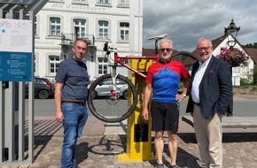ADAC Hessen-Thüringen e.V.: Neue ADAC Radservice-Station in Bad Karlshafen - Pressemeldung