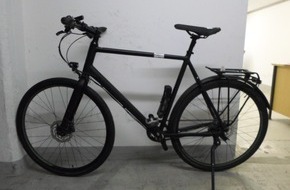 Polizeiinspektion Nienburg / Schaumburg: POL-NI: Wem gehört dieses Fahrrad? - Polizei sucht Eigentümer