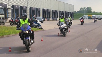 Polizeipräsidium Westpfalz: POL-PPWP: Biker-Startup in der Westpfalz