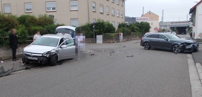 Polizeidirektion Neustadt/Weinstraße: POL-PDNW: Fußgänger (Kind) bei Verkehrsunfall schwer verletzt