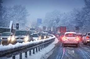 ADAC Hessen-Th&uuml;ringen e.V.: Ruhige Fahrt zum Fest / Zum Ferienstart in Th&uuml;ringen wird es voller auf den Stra&szlig;en