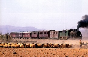 Deutsche Bahn AG: Der Orient zu Gast im DB Museum / Sonderschau Bagdad- und Hedjazbahn zeigt Eisenbahngeschichte des Vorderen Orients
