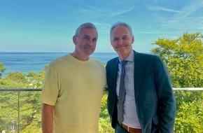 Privathotels Dr. Lohbeck: Privathotels Dr. Lohbeck: Wladimir Kaminer liest aus „Mahlzeit!“ im Cliff Hotel Rügen