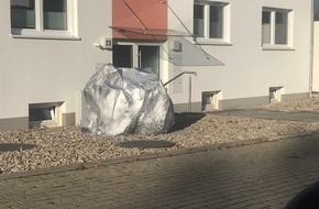 Polizeiinspektion Northeim: POL-NOM: Sachbeschädigungen durch Graffityschmiererein im gesamten Gemeindegebiet