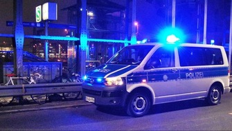 Bundespolizeiinspektion Kassel: BPOL-KS: Bahnreisender greift Landespolizist an