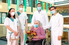 Helios Gesundheit: 97-jährige Patientin nach COVID-19 Erkrankung wieder zu Hause
