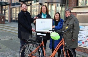 Tourismus-Agentur Schleswig-Holstein GmbH: PRESSE-INFO - Mit gutem Beispiel voran: TA.SH fördert nachhaltige Mobilität