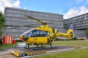 ADAC SE: Medien-Einladung: Bundesgesundheitsminister Prof. Karl Lauterbach besichtigt ADAC Luftrettungsstation "Christoph 31" in Berlin