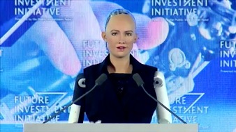 3sat: 3sat: "Die Revolution der Roboter" / "Wissenschaft am Donnerstag" mit Doku und Wissenstalk "scobel - Bewusstsein für Roboter"