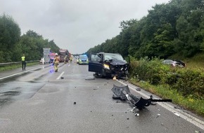 Freiwillige Feuerwehr Alpen: FW Alpen: Zwei Verkehrsunfälle auf der A57 mit mehreren verletzten Personen