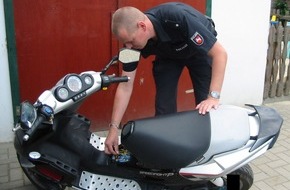 Polizeiinspektion Nienburg / Schaumburg: POL-NI: Motorroler eines 16-Jährigen mit rekordverdächtigen 130 Stundenkilometer -Bild im Download-