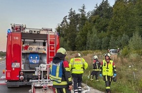 Feuerwehr Allensbach: FW Allensbach: H2 VU PKW Person eingeklemmt