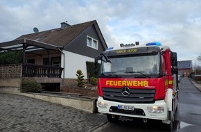 Freiwillige Feuerwehr Gangelt: FW Gangelt: Kellerbrand fordert zwei Verletzte