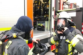 Feuerwehr und Rettungsdienst Bonn: FW-BN: Küchenbrand in Bonn-Bechlinghoven