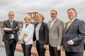 Bonner Akademie für Forschung und Lehre praktischer Politik (BAPP) GmbH: Vom Bergbau zum Bild - Zur Gründung des Bundesinstituts für Fotografie: Diskussion um Essen als Standort