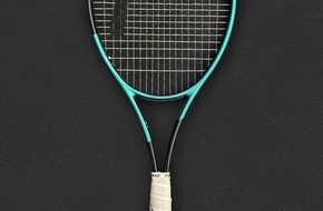 United Charity gemeinn&uuml;tzige Stiftungs GmbH: Zum US-Open-Triumph: Alexander Zverev signiert Schl&auml;ger f&uuml;r den guten Zweck / Exklusiv bei United Charity: Ein von Tennisstar signierter HEAD-Schl&auml;ger zugunsten der Serge Gnabry Stiftung