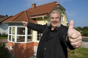 Kabel Eins: Gecoacht, gekocht, verkauft: Neuer Dienstag bei kabel eins mit "Schluss mit Hotel Mama!", "Der Immobilienfürst - unverkäuflich gibt's nicht" und "Rosins Restaurants - Ein Sternekoch räumt auf" ab 24.11.09
