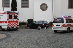 Polizeiinspektion Northeim: POL-NOM: Bad Gandersheim - Audi fährt ungebremst gegen Kirchenmauer