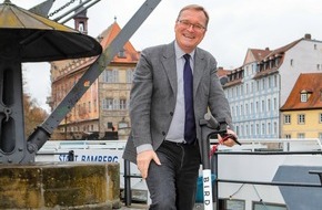 die Bayerische: Die Bayerische startet als erster Versicherer von E-Scootern in Deutschland