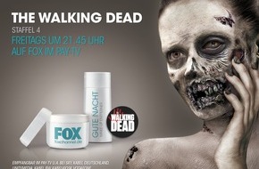 Fox Networks Group Germany: Zombie-Apokalypse in der U-Bahn: SAINT ELMO'S Berlin entwickelt für  Seriensender Fox "The Walking Dead"- Metroboards, die sich von selbst zombifizieren (FOTO)