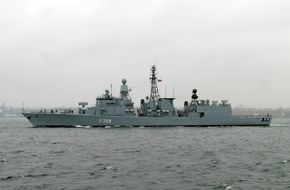 Presse- und Informationszentrum Marine: Deutsche Marine - Pressetermin: "Atalanta": Foto- und Filmmöglichkeit vor dem Auslaufen der Fregatte "Rheinland-Pfalz"