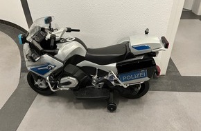 Polizeipr&auml;sidium Hamm: POL-HAM: "Polizeimotorrad" im Geb&uuml;sch gefunden - Eigent&uuml;mer gesucht