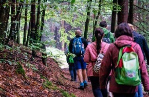 BKK Pfalz: Neue Wanderstudie: Ist Wandern gesund? Probanden gesucht