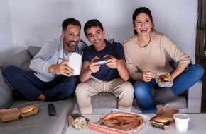 Initiative "Mülltrennung wirkt": Essen bestellen: Wohin mit Pizzakarton & Co.? / Aktuelle Umfrage: Verbraucher*innen sind bei der richtigen Entsorgung von Verpackungen für geliefertes Essen unsicher