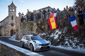 Skoda Auto Deutschland GmbH: Triumph bei der ,Monte': Mikkelsen setzt Meilenstein in der Erfolgsstory von SKODA (FOTO)