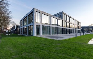 Unternehmensgruppe NOZ/mh:n: Freiraum f&uuml;r gro&szlig;e Ideen: &bdquo;ALBERT 8&ldquo; er&ouml;ffnet hochmoderne Tagungs- und Eventlocation im Wissenschaftspark Osnabr&uuml;ck