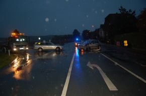 Polizeiinspektion Nienburg / Schaumburg: POL-STH: Verkehrsunfall mit Personenschaden und erheblichem Sachschaden