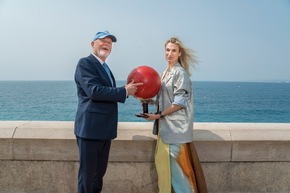 114,559 Citizens Call for Ocean Protection as OceanCare Delivers Petition to UN Special Envoy