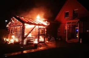Polizeiinspektion Emsland/Grafschaft Bentheim: POL-EL: Lingen - PKW und Holzgarage in Brand