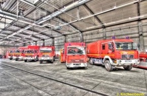 Feuerwehr Mönchengladbach: FW-MG: Gasausströmung aus einer Baugrube