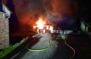 Feuerwehr Gladbeck: FW-GLA: Ausgedehnter Wohnungsbrand, keine verletzten Personen.