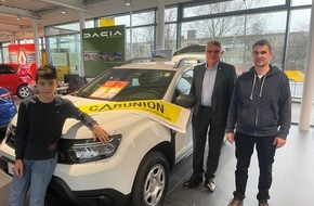 Zentralverband Deutsches Kraftfahrzeuggewerbe (ZDK): Licht-Test Gewinnspiel: Dacia Duster geht nach Leipzig