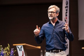 &laquo;Gef&uuml;hlt wie.&raquo; &ndash; graub&uuml;nden Tourismustag 2026 inspiriert mit emotionalen Perspektiven