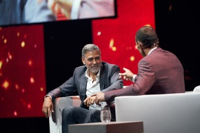 &quot;Stand Up For Human Rights&quot;: George Clooney bei Charity Gala der Deutschen Postcode Lotterie