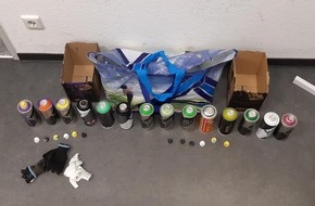 Bundespolizeiinspektion Hannover: BPOL-H: Graffiti-Sprayer auf frischer Tat ertappt - noch frische Farbe an den Händen.
