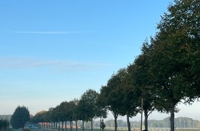 Polizei Coesfeld: POL-COE: Senden, Dorfbauerschaft (K4)/Autos kollidieren frontal - zwei Menschen verletzt